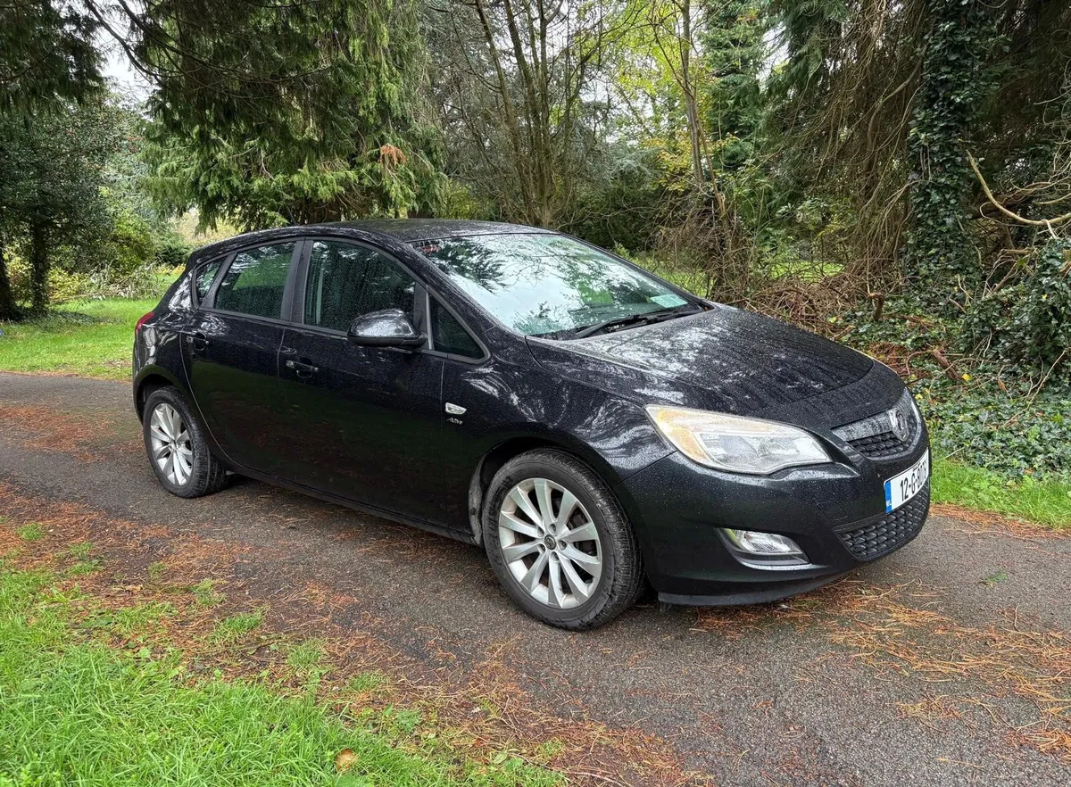 2012 Vauxhall Astra 1.4L, NCT until 2026! - Image 4