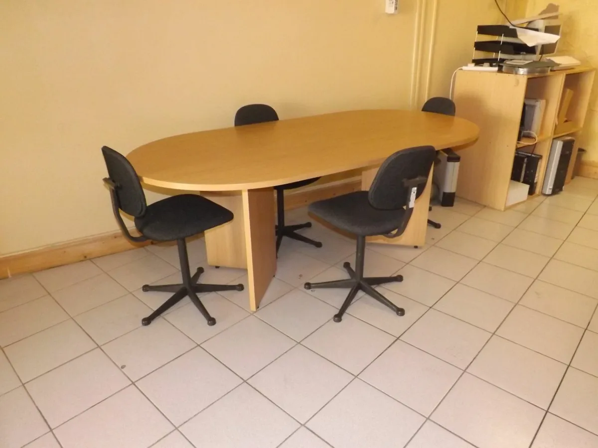 Boardroom table - Image 1