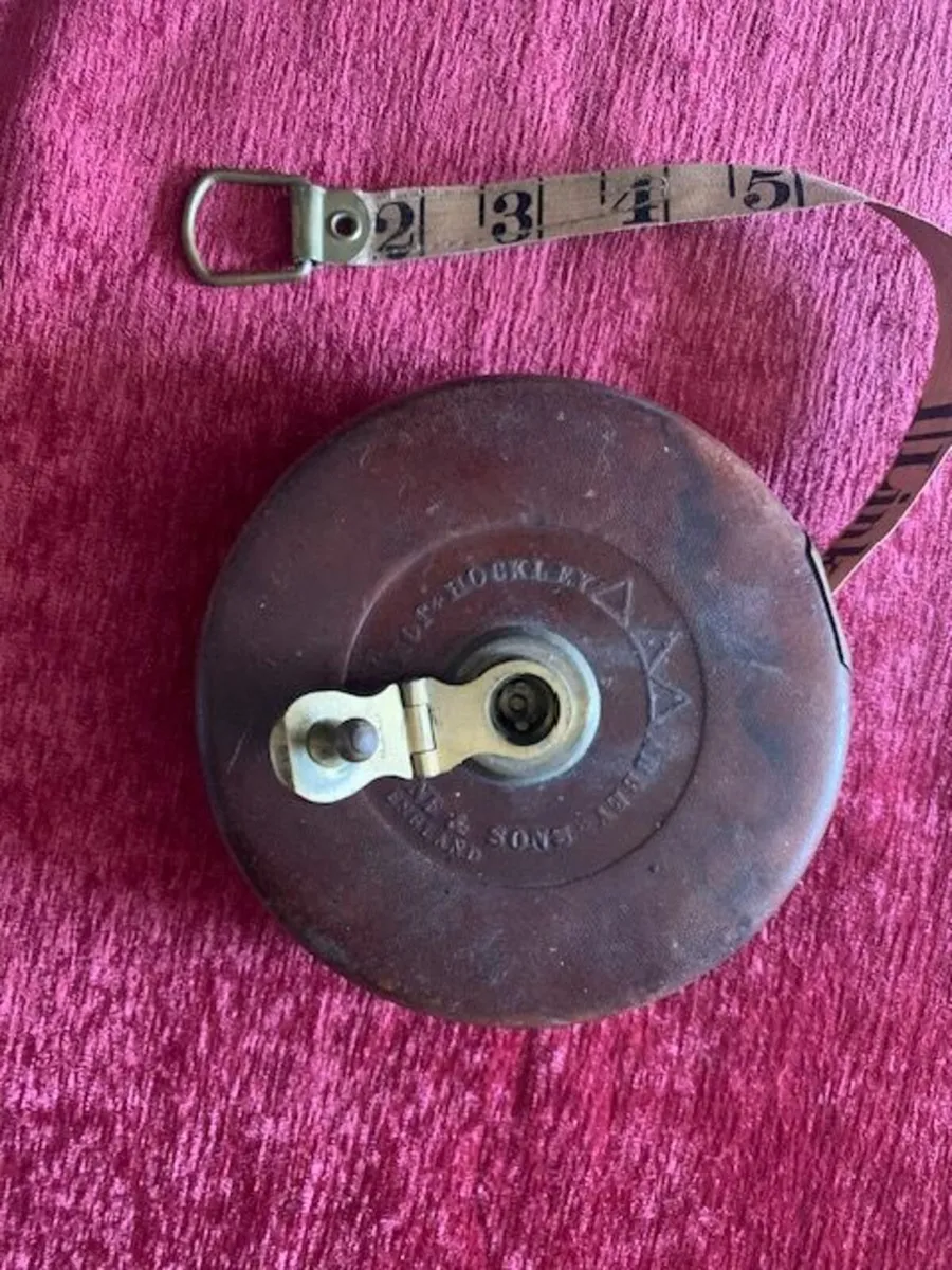 Leather case Imperial roll tape 68 feet. - Image 4