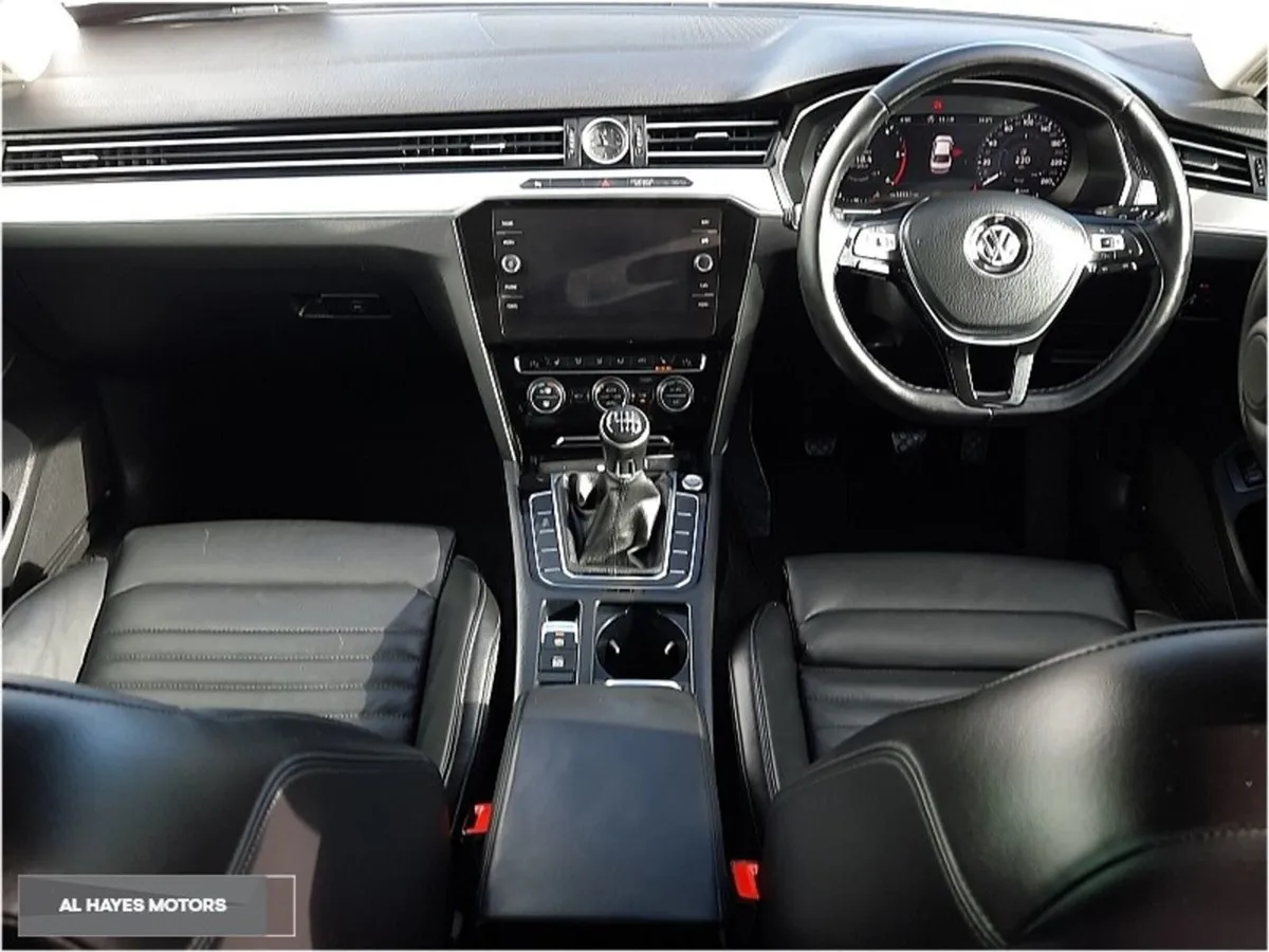 Volkswagen Passat  highline  Passat 2.0 TDI 150BHP - Image 2