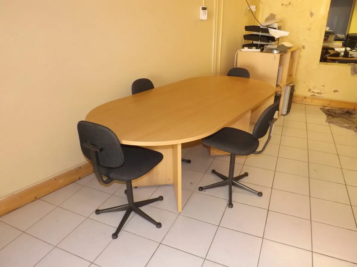 Boardroom table - Image 2