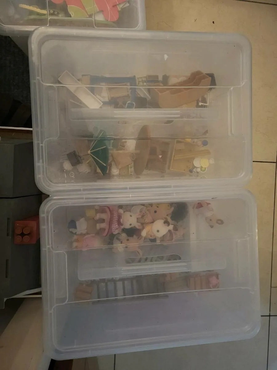 Sylvanian families town - Image 4