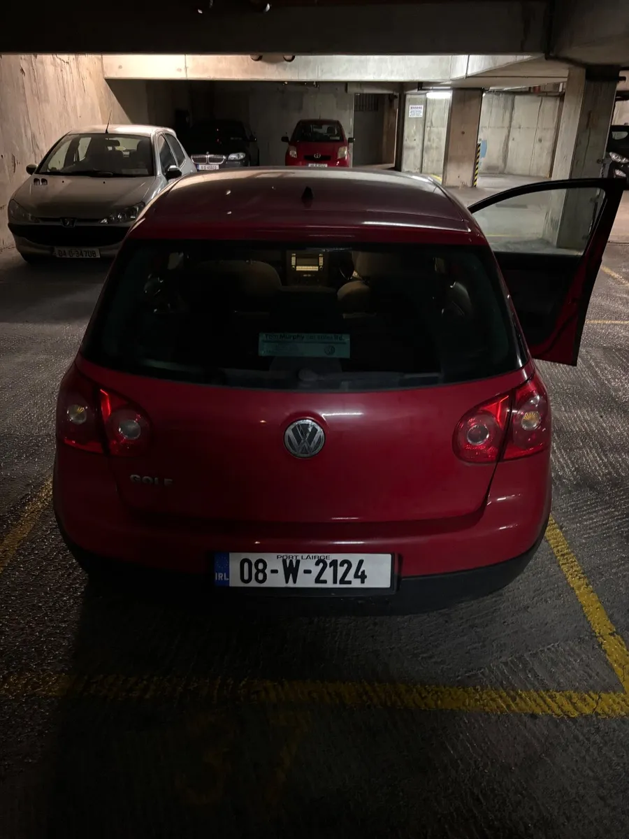Volkswagen Golf 2008 - Image 2
