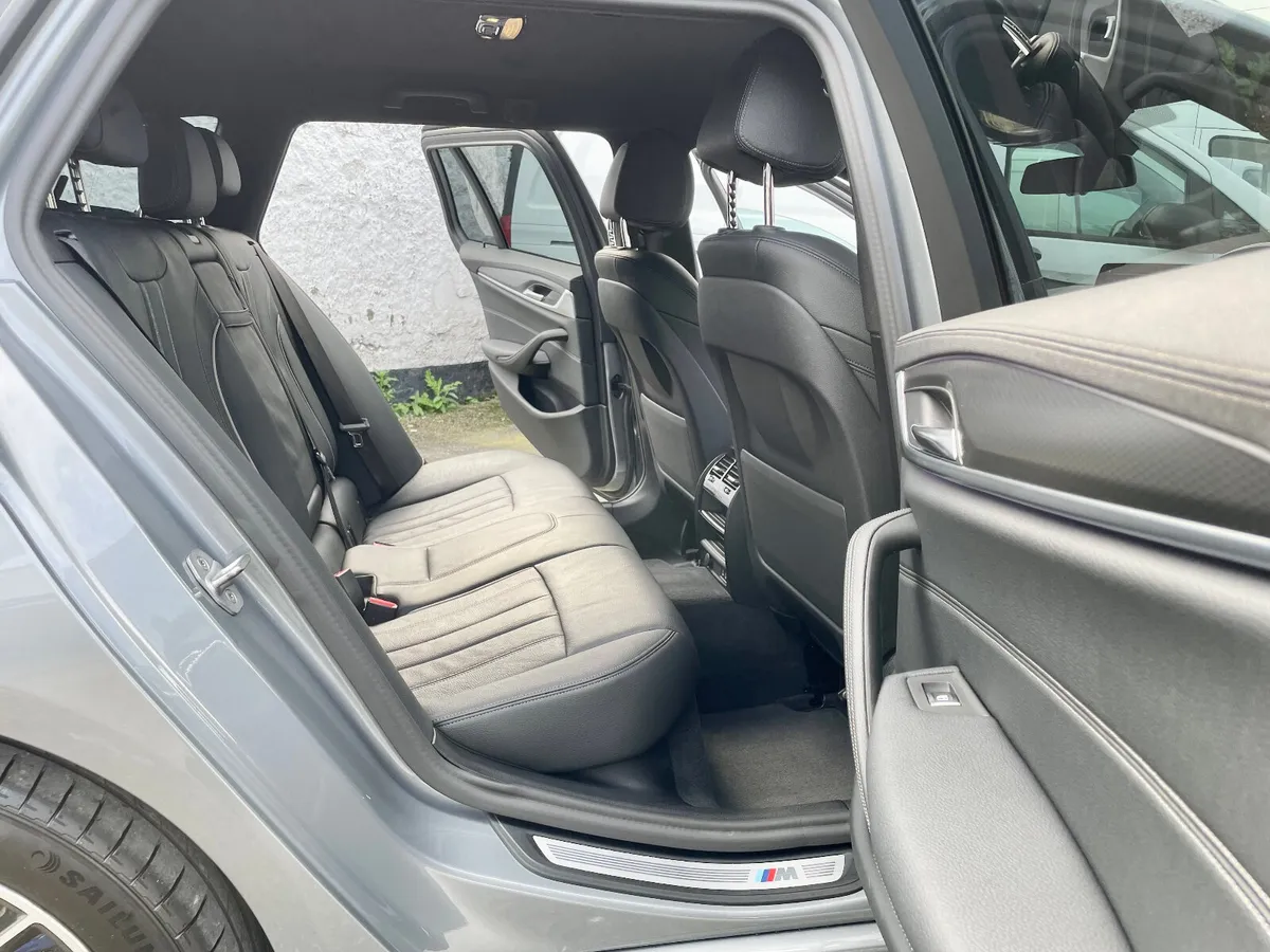BMW 5-Series 530E M-Sport Touring PHEV Auto,2022 - Image 4