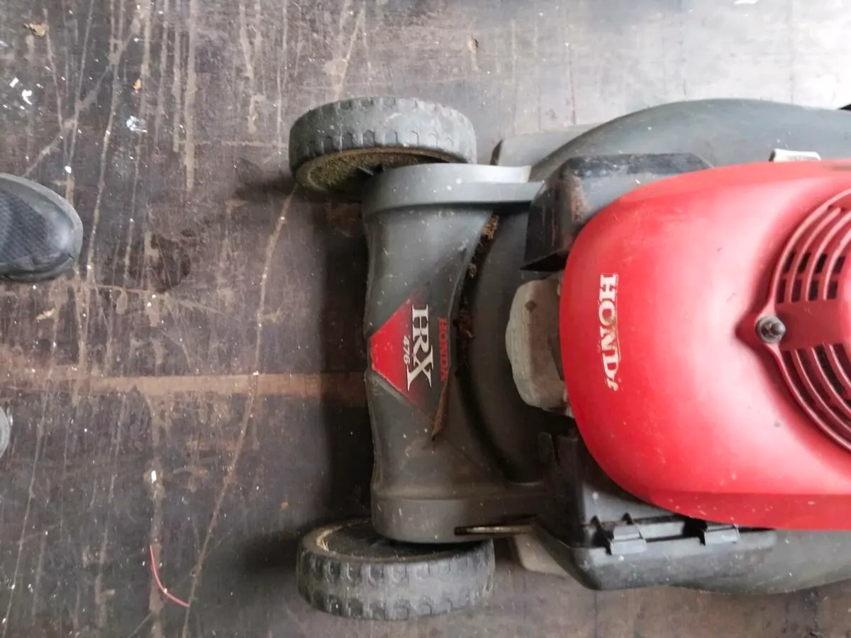 Honda lawnmower - Image 3