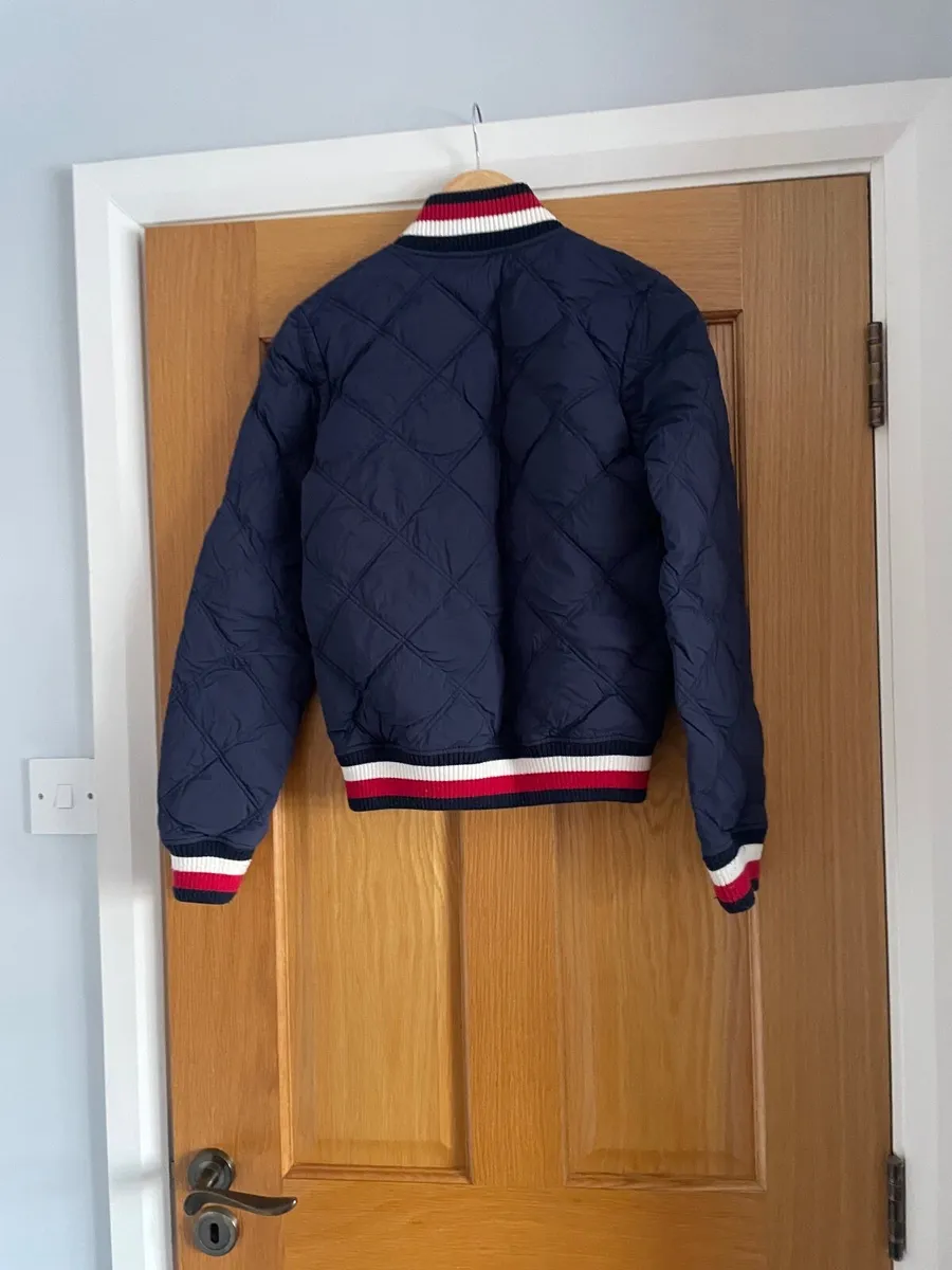 Tommy Hilifger jacket - Image 2