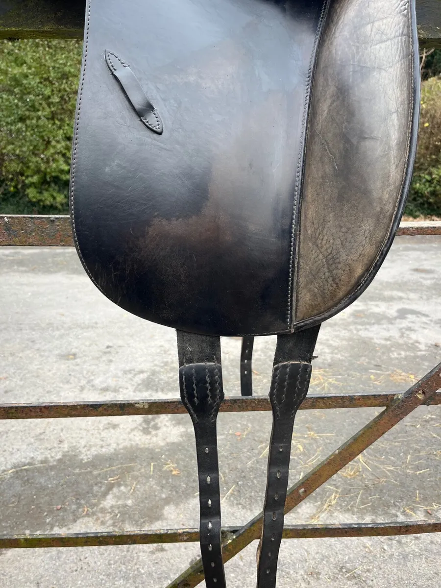 Stubben Dressage Saddle - Image 4