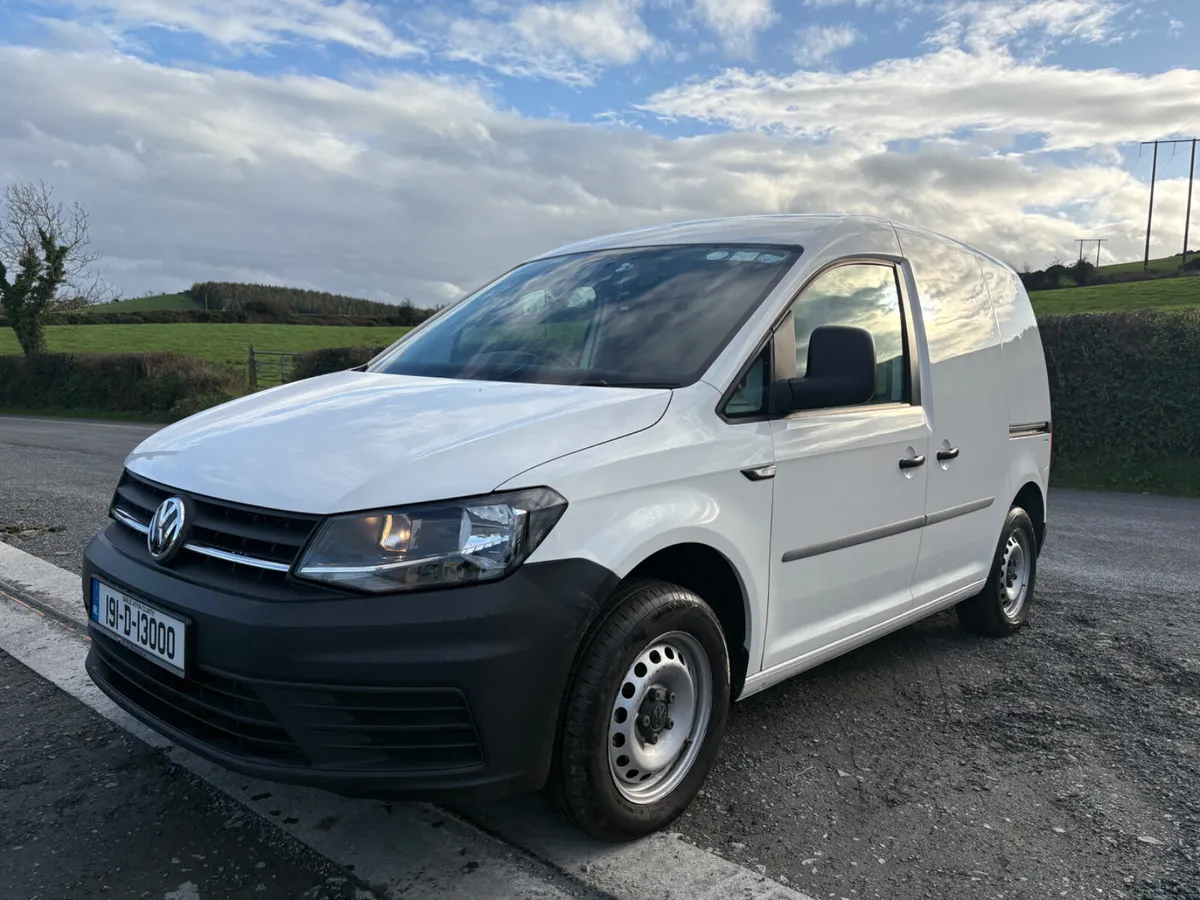 Volkswagen Caddy 2019 2.0L tdi - Image 4