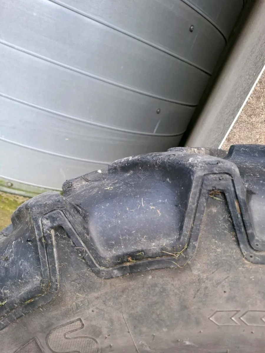 Tyres - Image 2