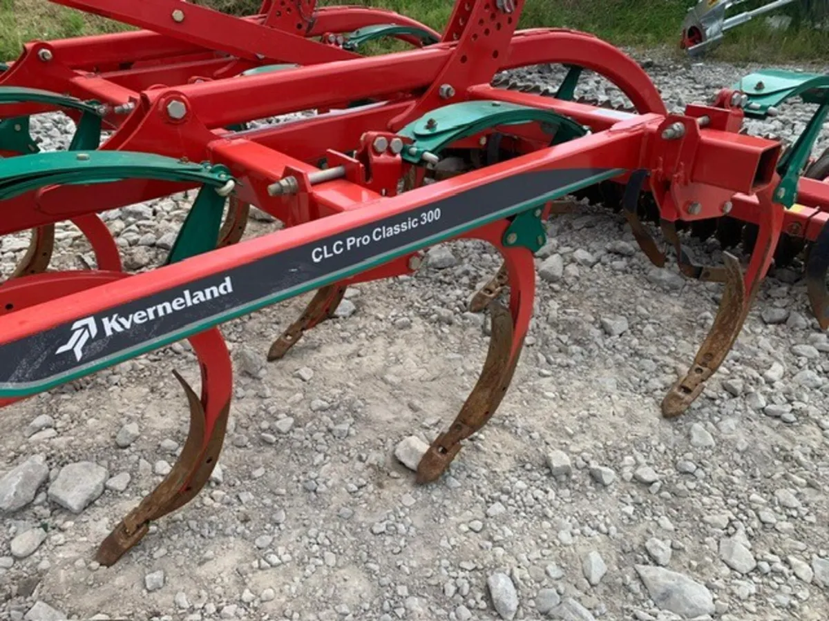 KVERNELAND CLC PRO CLASSIC 300, AS NEW - Image 3