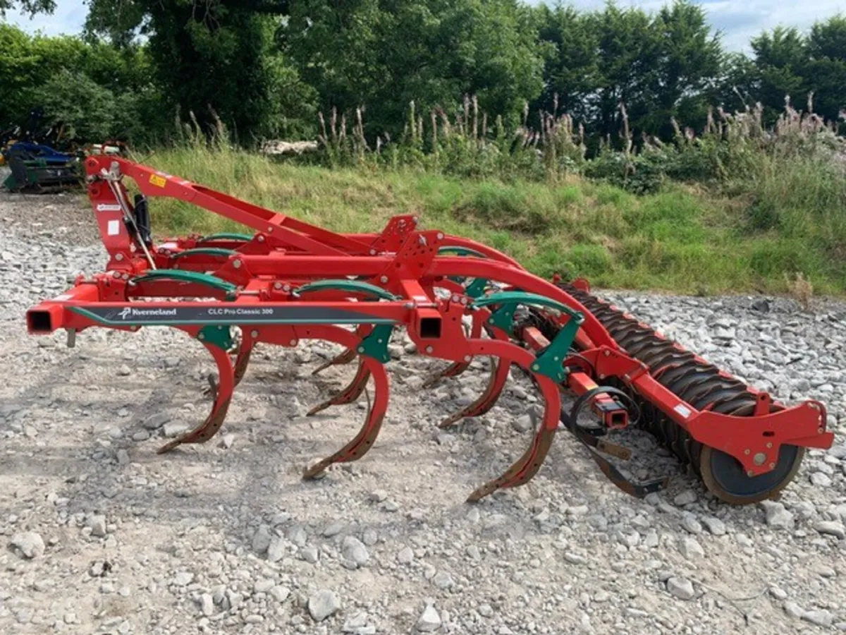 KVERNELAND CLC PRO CLASSIC 300, AS NEW - Image 1