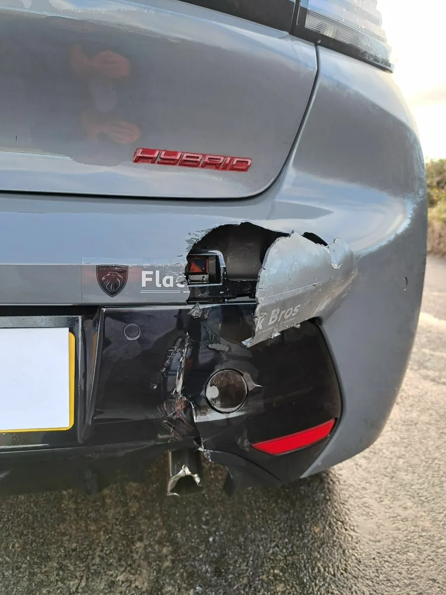 PEUGEOT 208 ALLURE 1.2 AUTOMATIC 2025 - Image 4