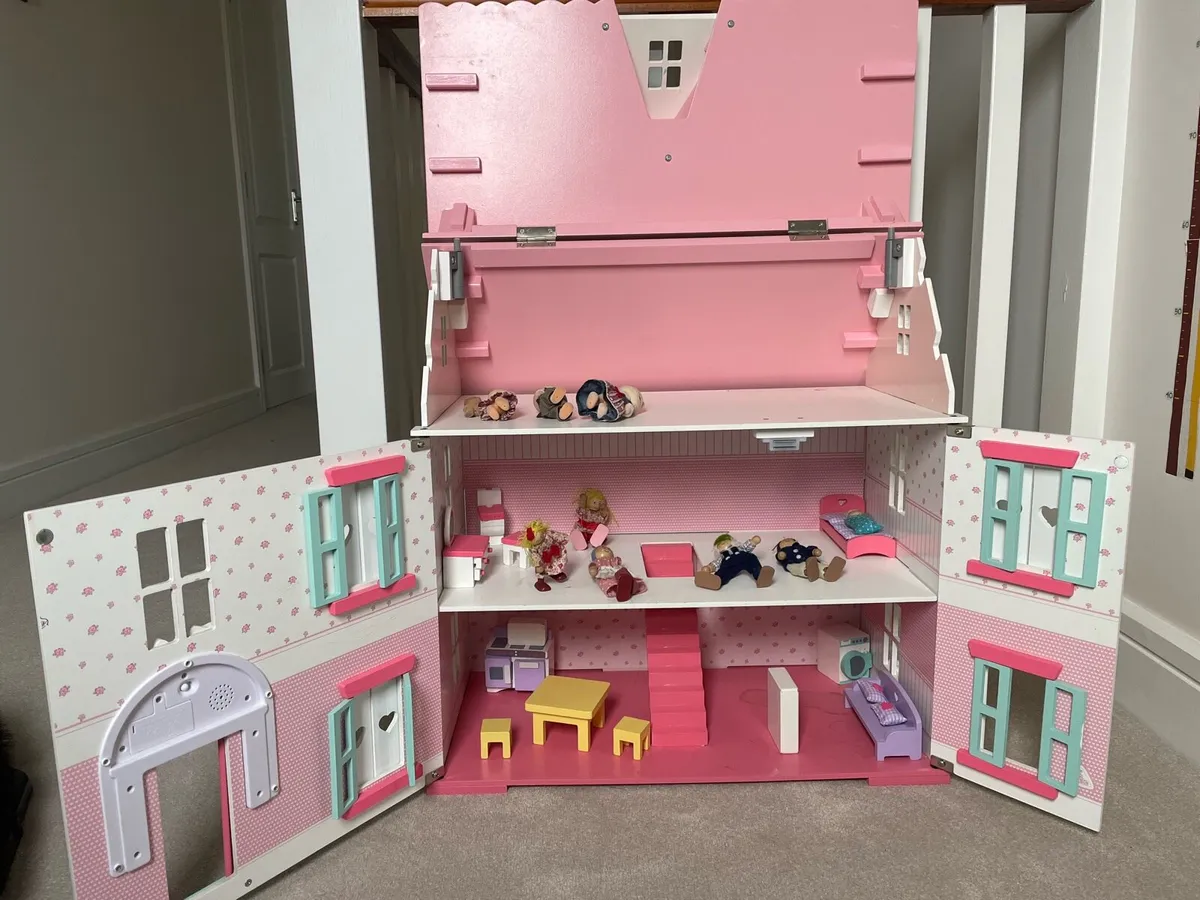 Wooden dolls house - Image 3