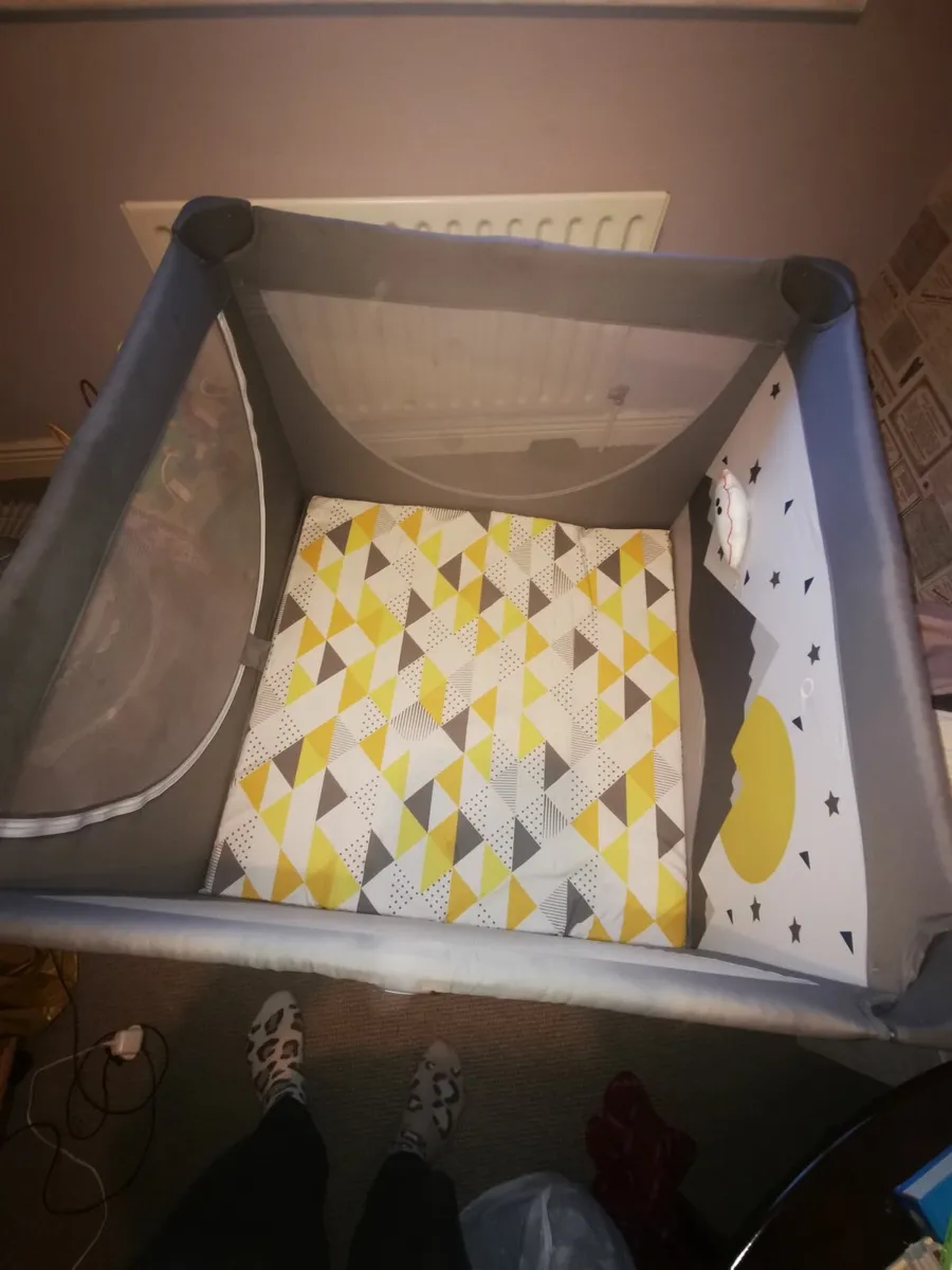 JOIE PLAY PEN - Image 3