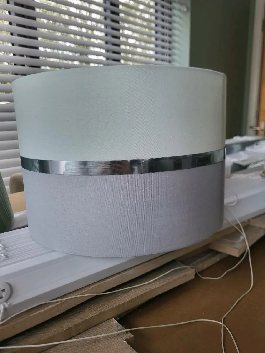 Lamp shade - Image 2