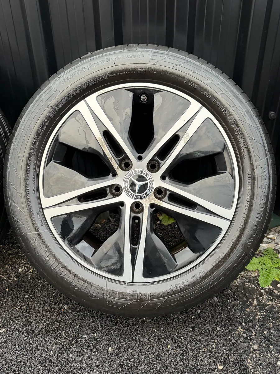 Genuine Mercedes-Benz Alloys 225/50/17 - Image 2