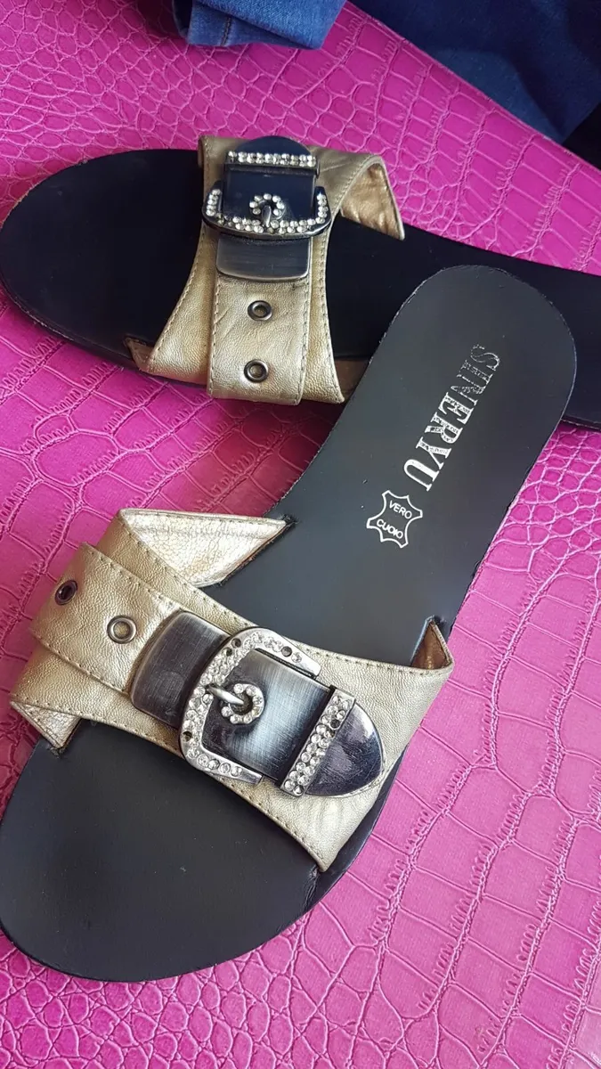 genuine Leather sandals size fits uk 2/2,5 worn on - Image 1