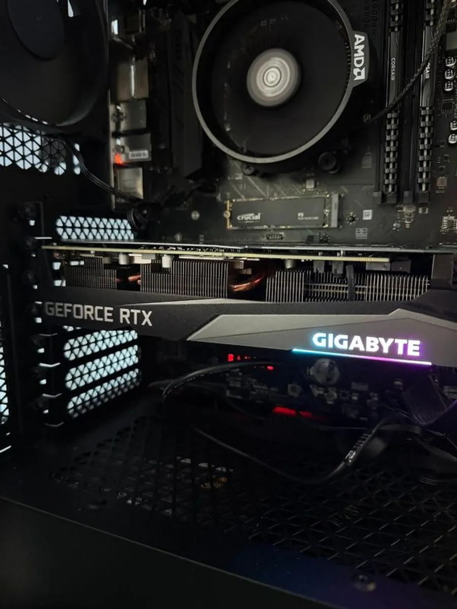 Gigabyte GeForce RTX 3070 GAMING OC 8GB V2 LHR Graphics Card - Image 3