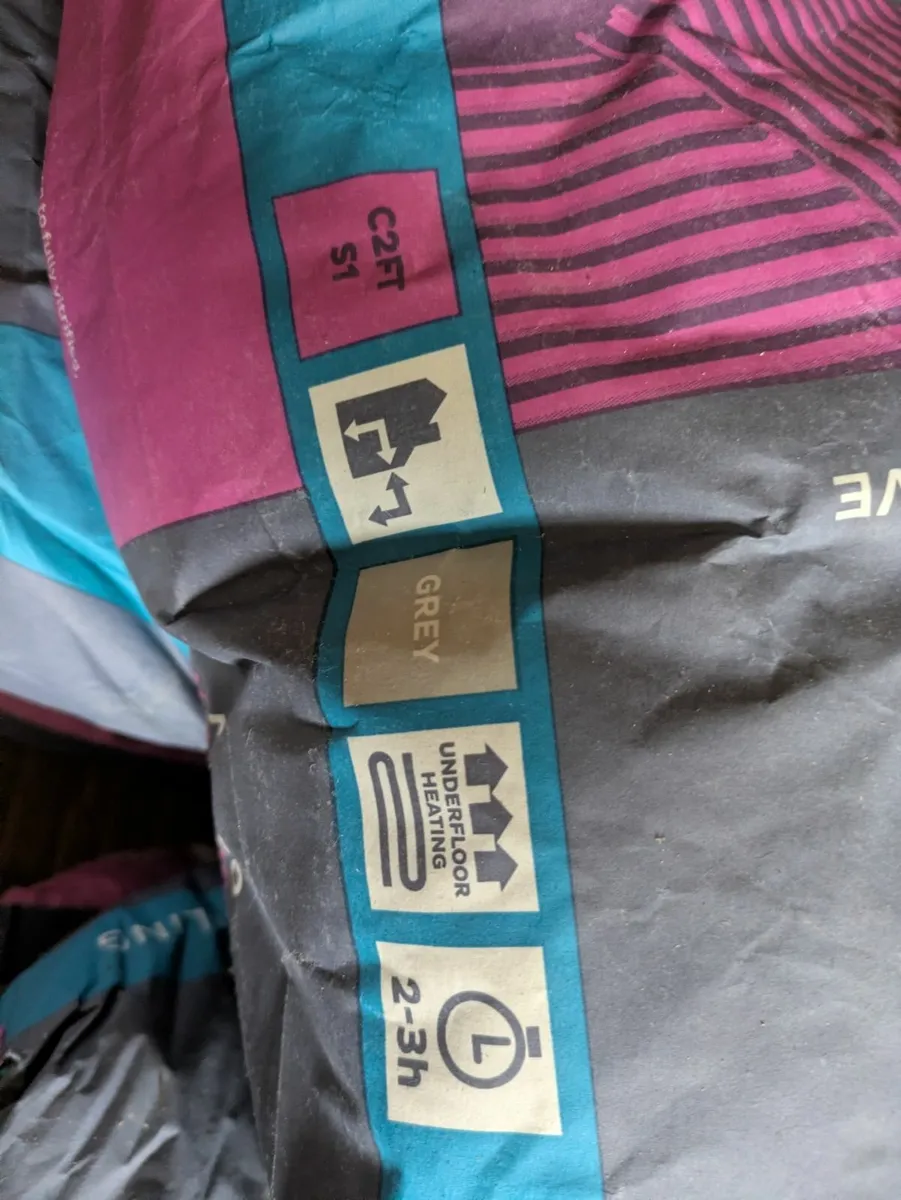 Tile adhesive - Image 3