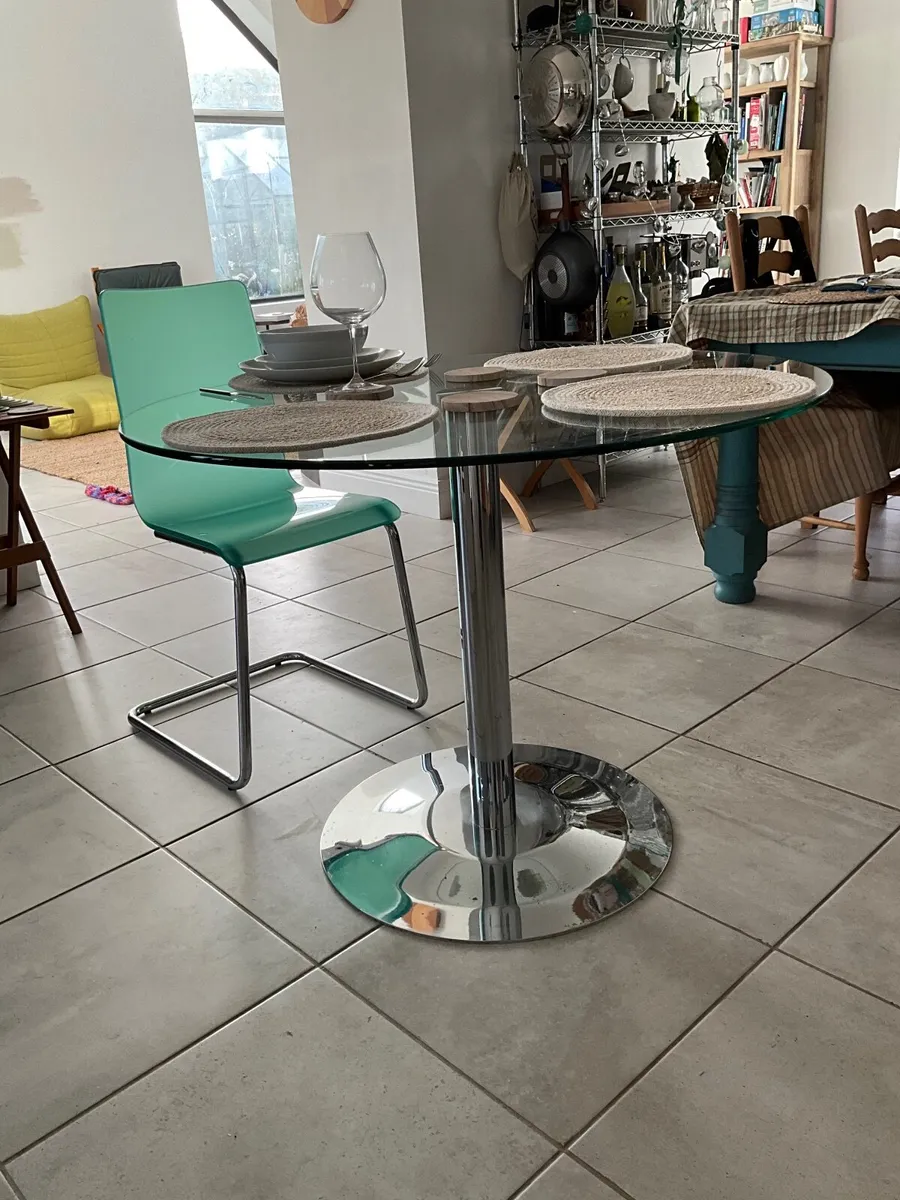 Dining table - Image 3