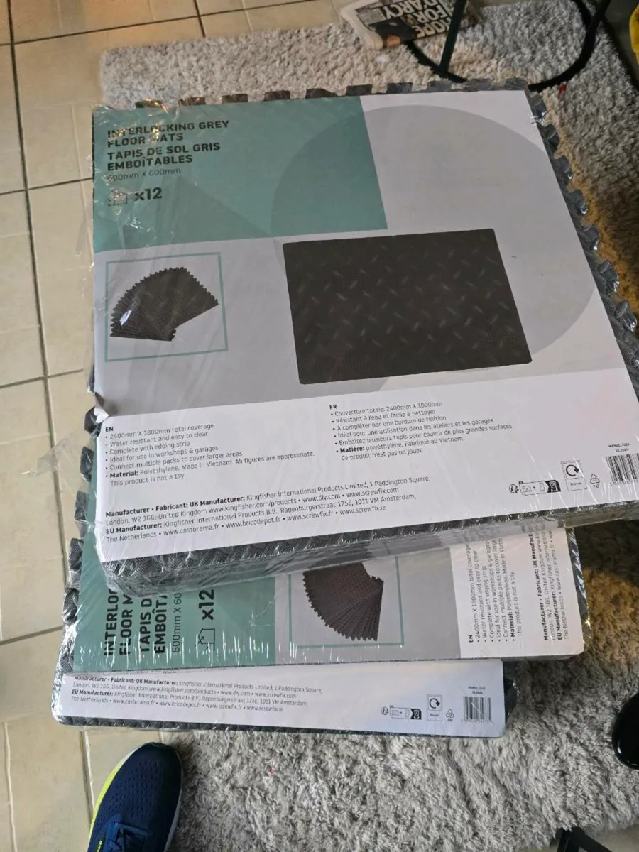 Interlocking Foam Floor Tiles Grey 10mm 12 Pack - Image 2