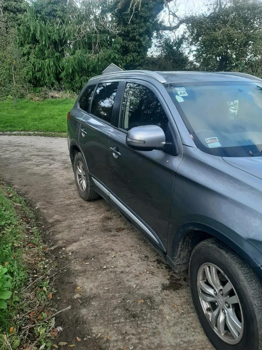 Mitsubishi Outlander  Exceptionally Low Km - Image 3