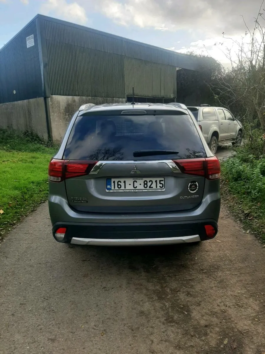 Mitsubishi Outlander  Exceptionally Low Km - Image 4