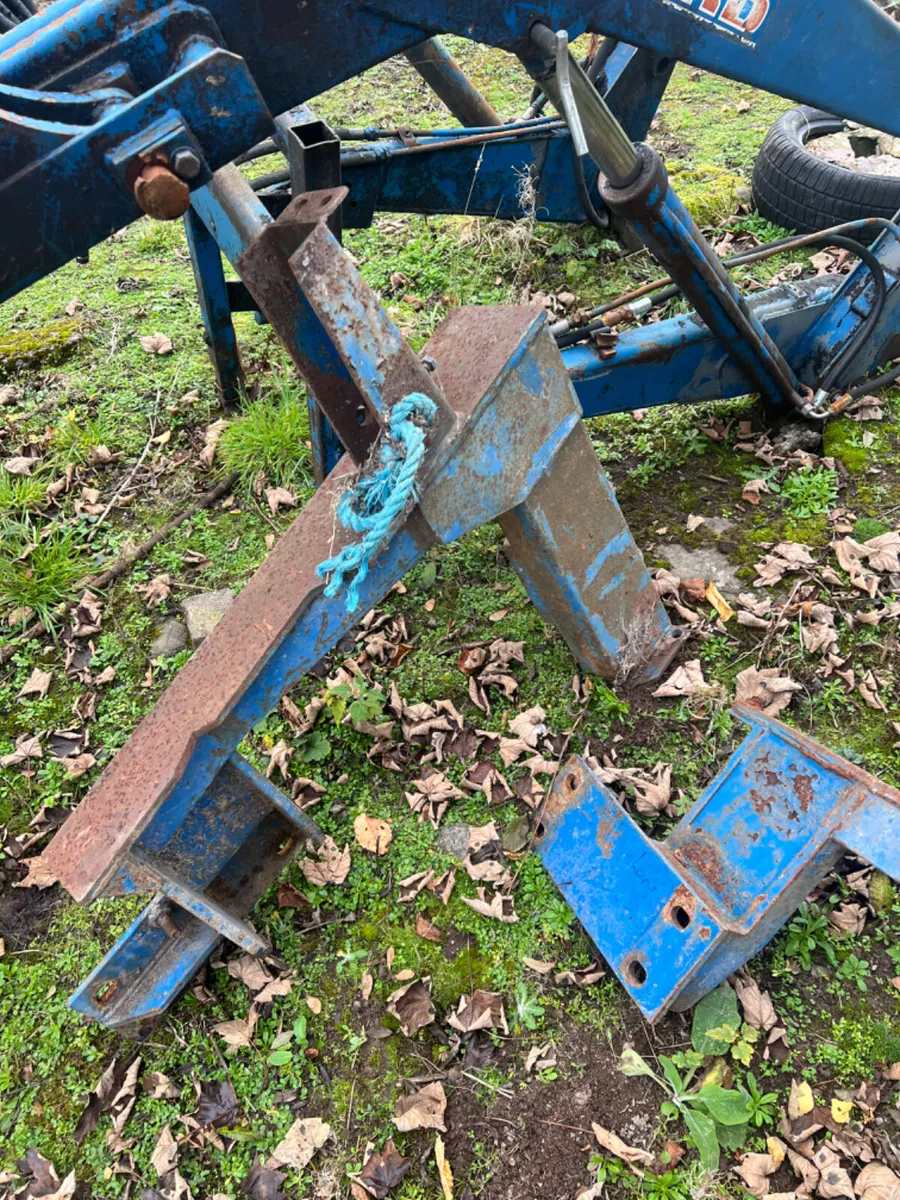 TractorNH 7740 - Image 1