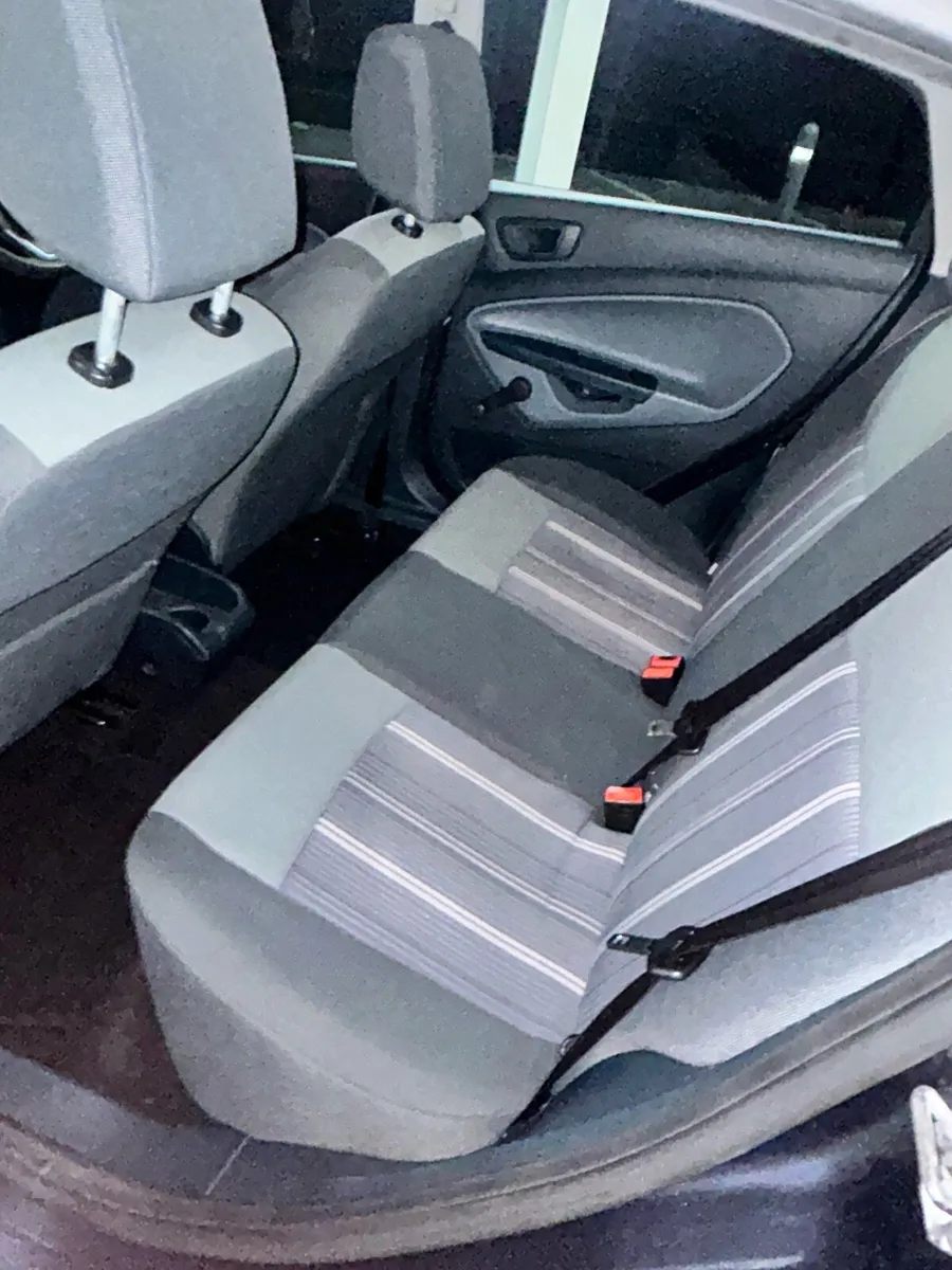 Ford Fiesta 1.2 Petrol - Image 4