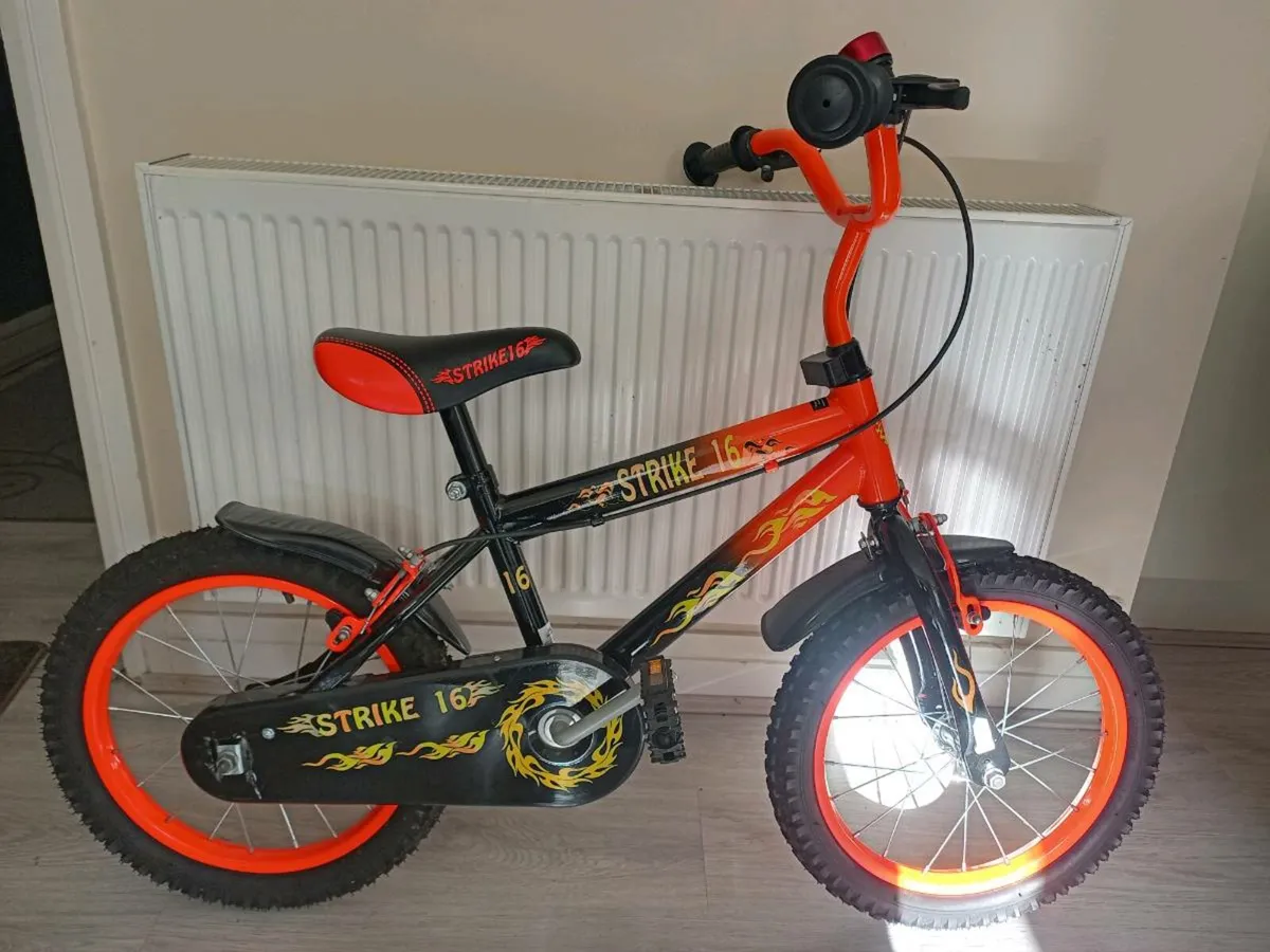 Kids strike bike size 16 inch wheels - Image 1