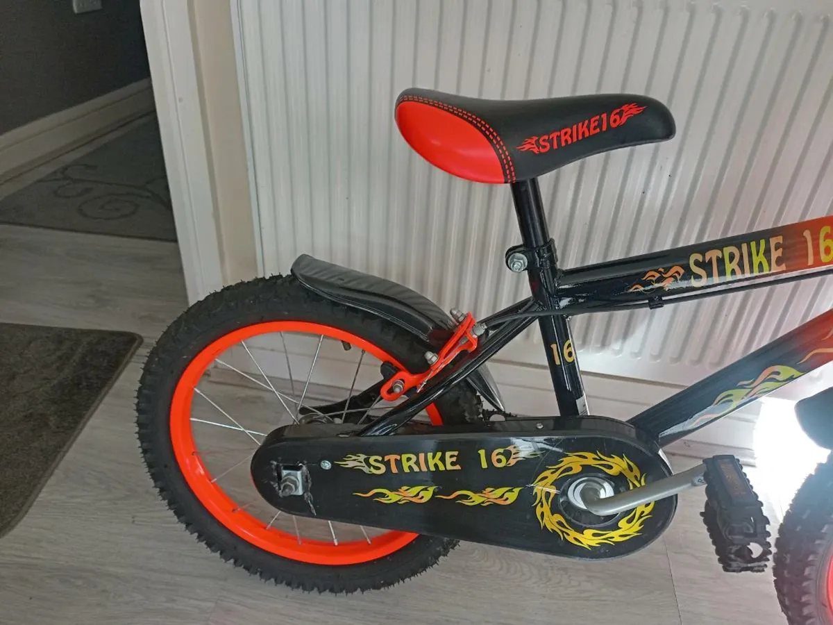 Kids strike bike size 16 inch wheels - Image 3