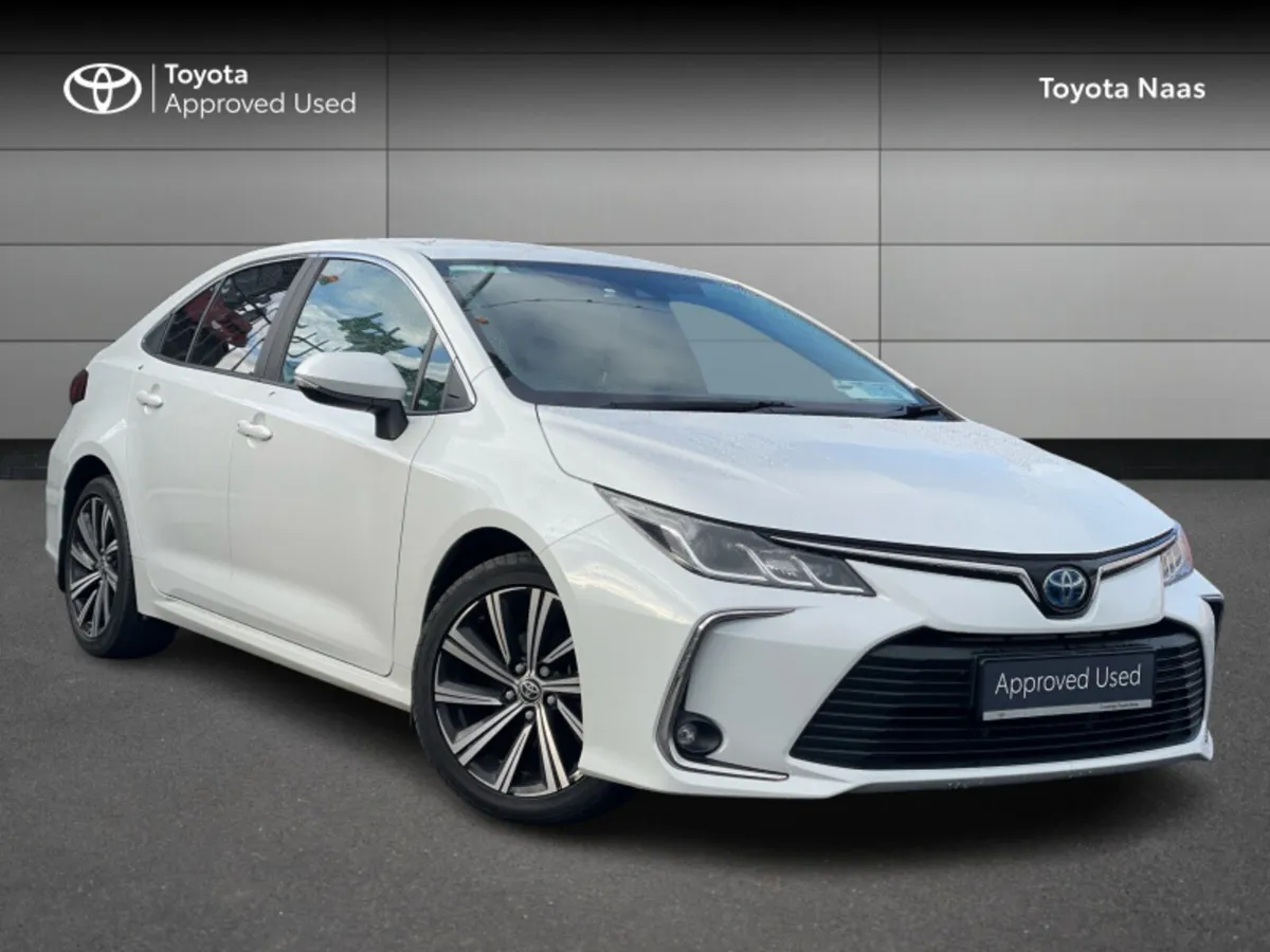 Toyota Corolla COROLLA HYBRID LUNA SPORT - Image 1