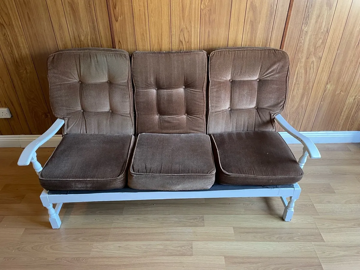 Sofa 3 seater - Image 1