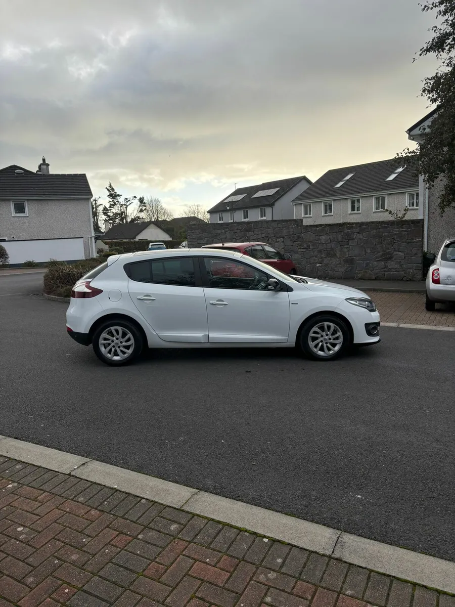 2016 RENAULT MEGANE - Image 4