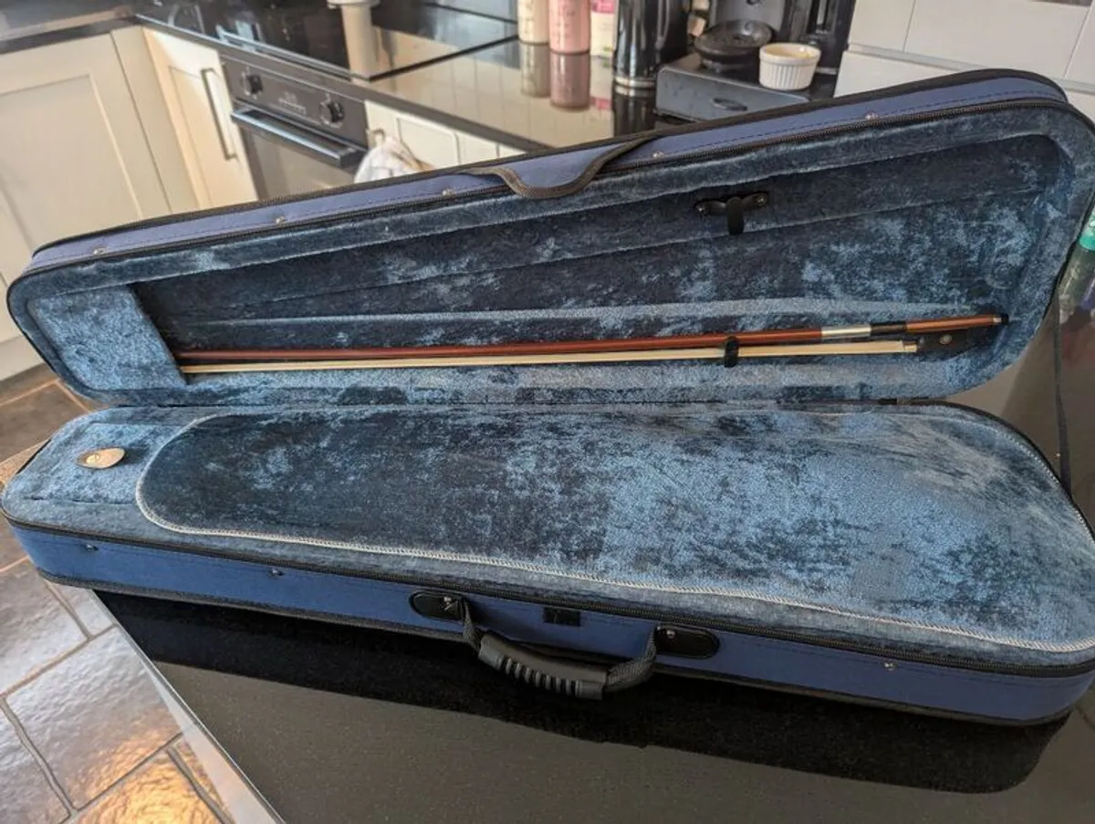 Brand new 4/4 violin - Image 3