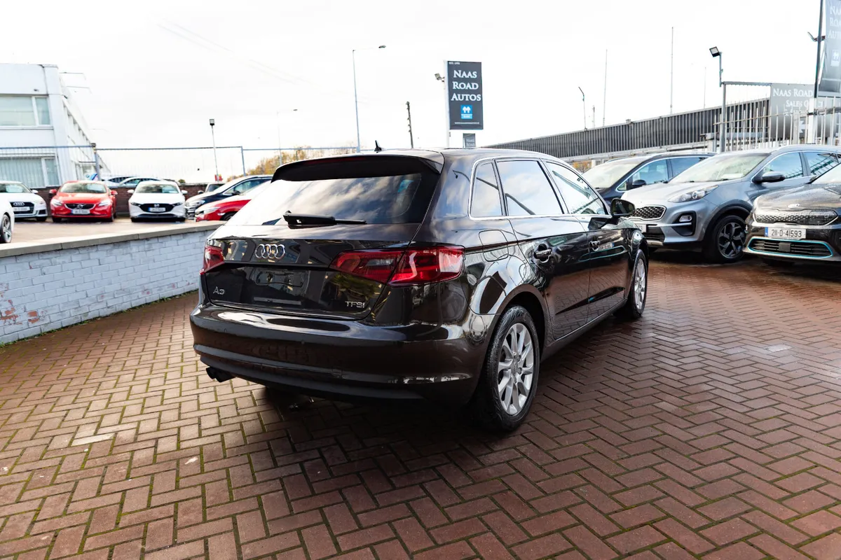 A3 1.4TFSI SPORT 5DR HATCHBACK AUTO CREAM LEATHER - Image 3
