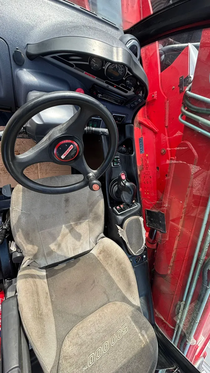 2016 Manitou MLT 735 - Image 2