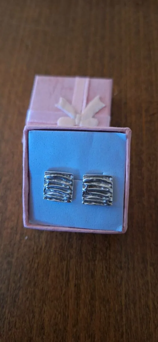 Sterling Silver Earrings Etch - Image 1