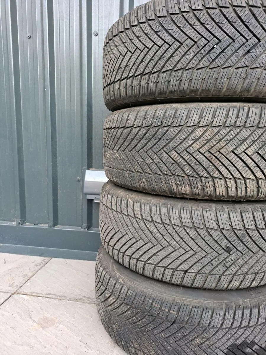 M SPORT ORGINAL BMW  G20,G30  5 X 112   NEW  TYRES - Image 1