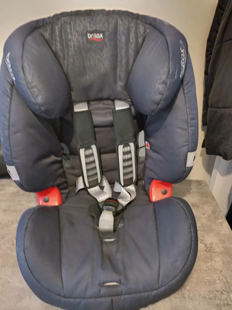 Britax kids booster seat. - Image 2