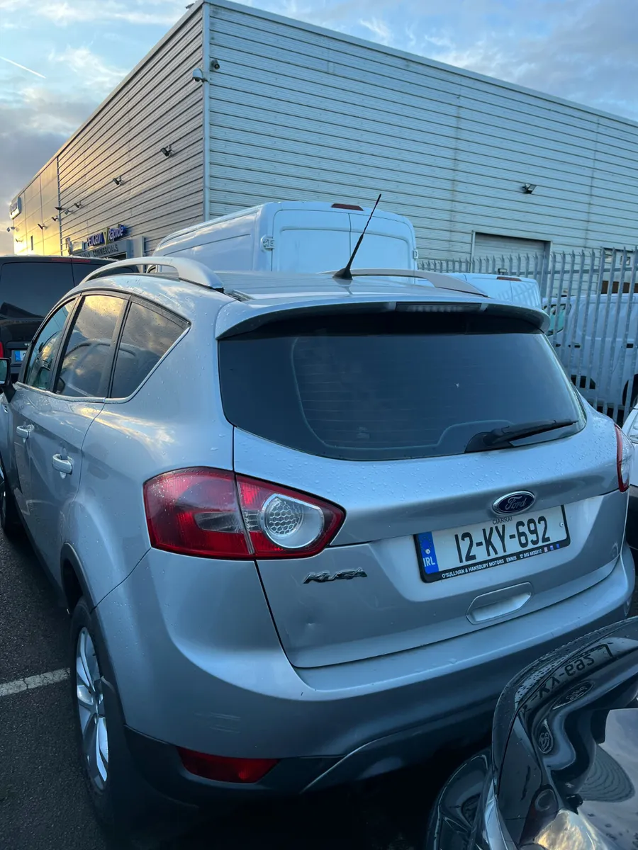 Ford Kuga Commercial Jeep 2012 - Image 3