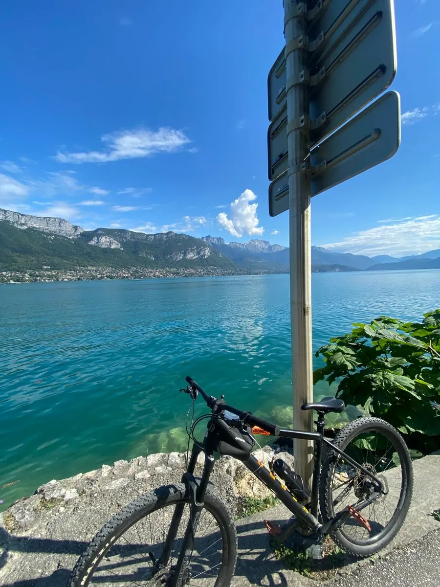 Voodoo Bizango XL bike + extras / Mountain Bike - Image 1