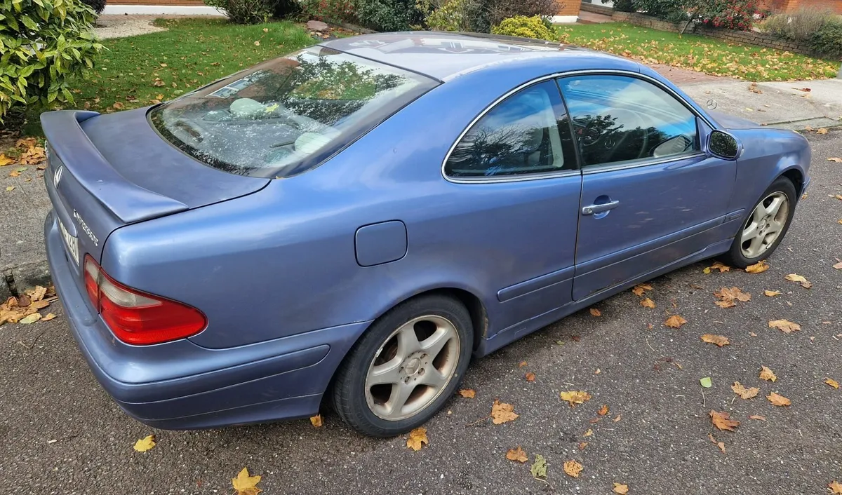 Mercedes-Benz CLK 2000 - Image 2