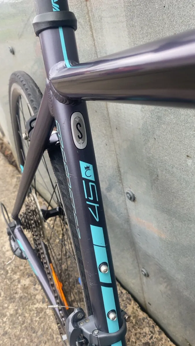 Racing bike - Image 4