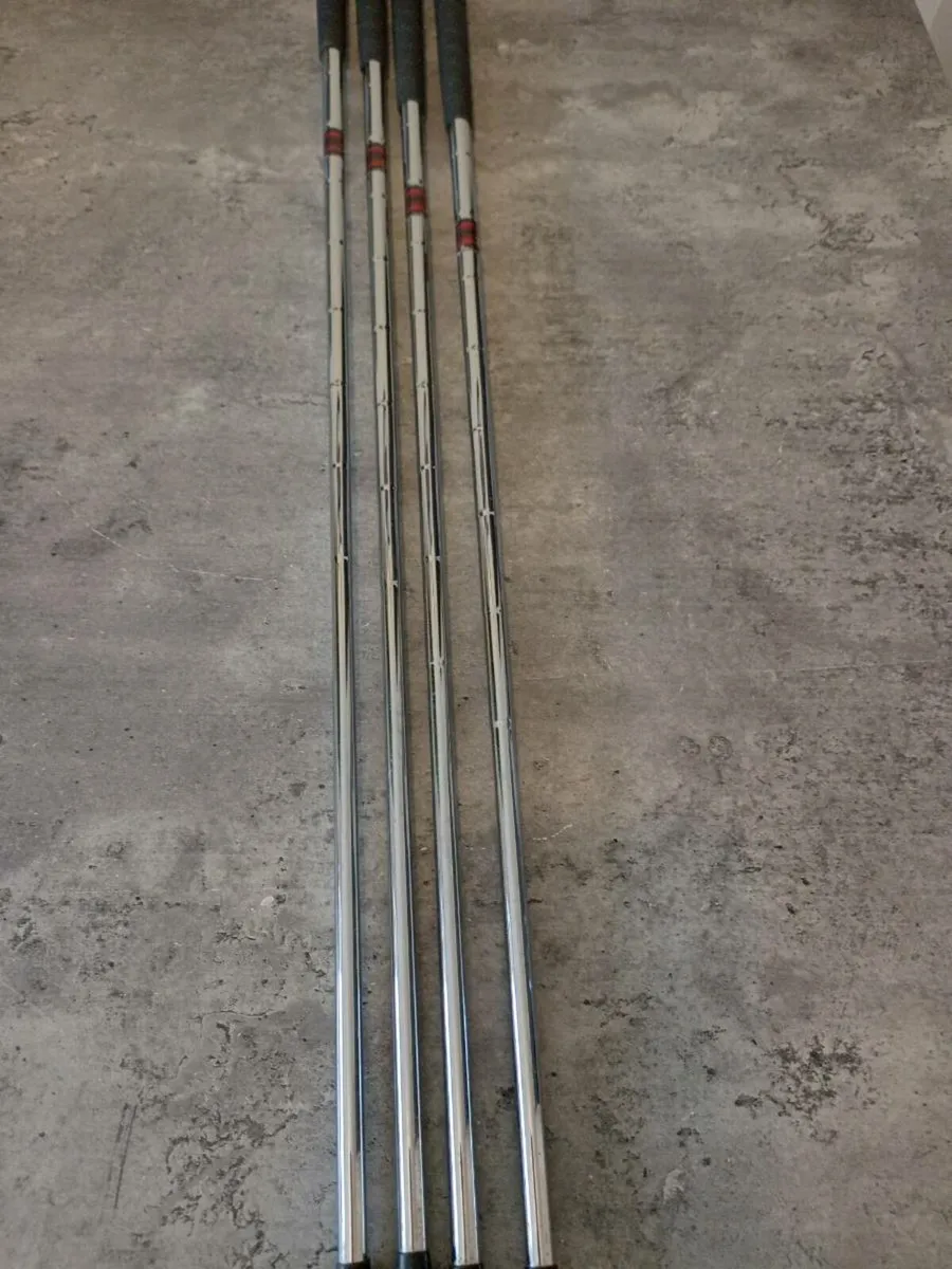 McGregor golf irons. Right handed clubs - Image 4