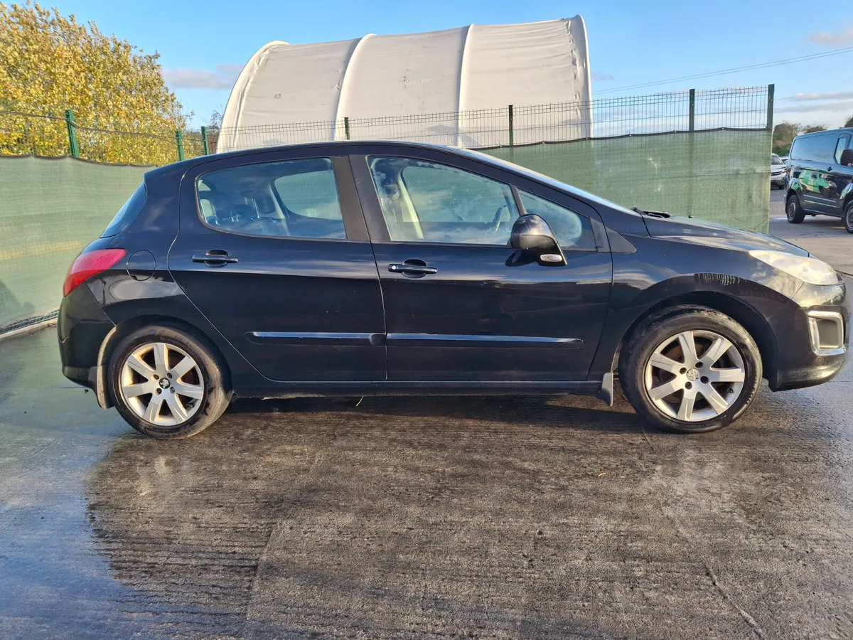 2012 Peugeot 308  1.6 Hdi - Image 2