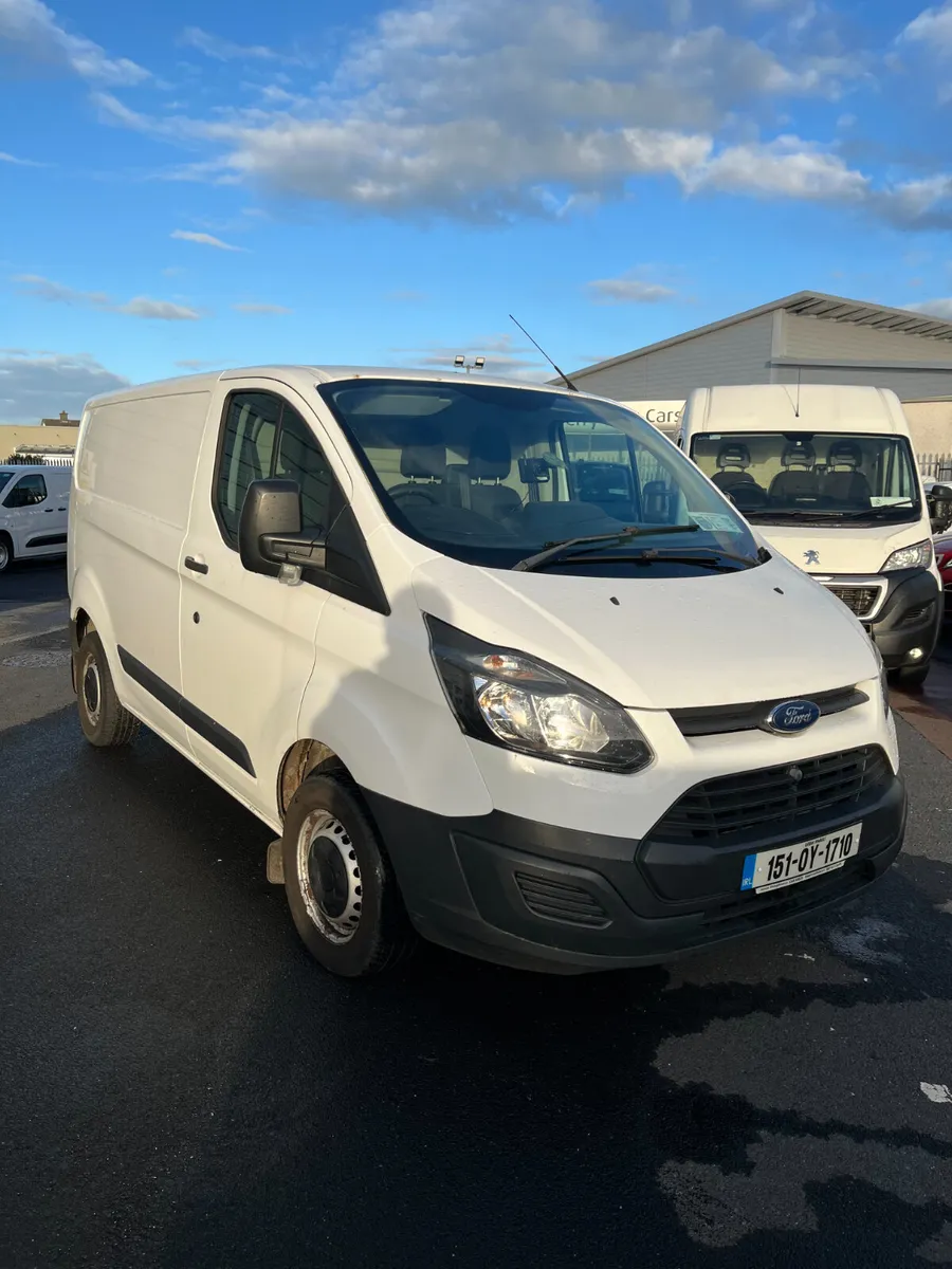 Ford Transit Custom SWB 2015 - Image 1
