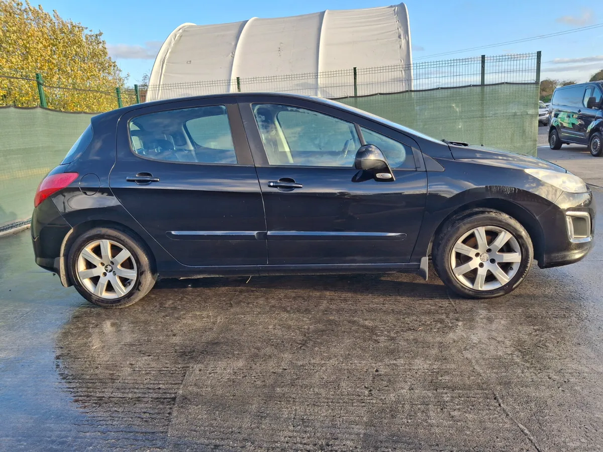 2012 Peugeot 308  1.6 Hdi - Image 3