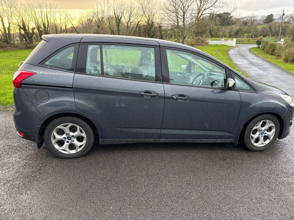 Ford Grand C-Max 2011 - Image 3