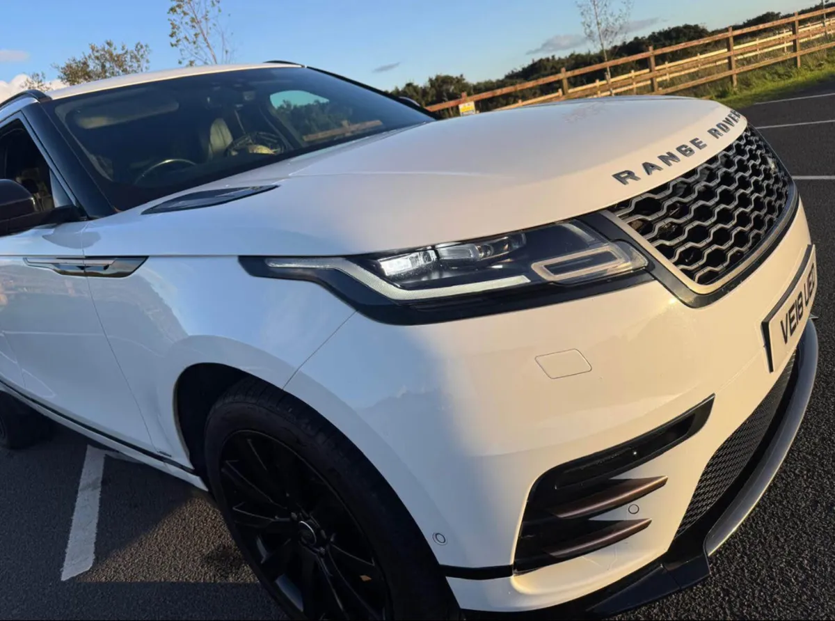 Range Rover Velar R-Dynamic - Image 3